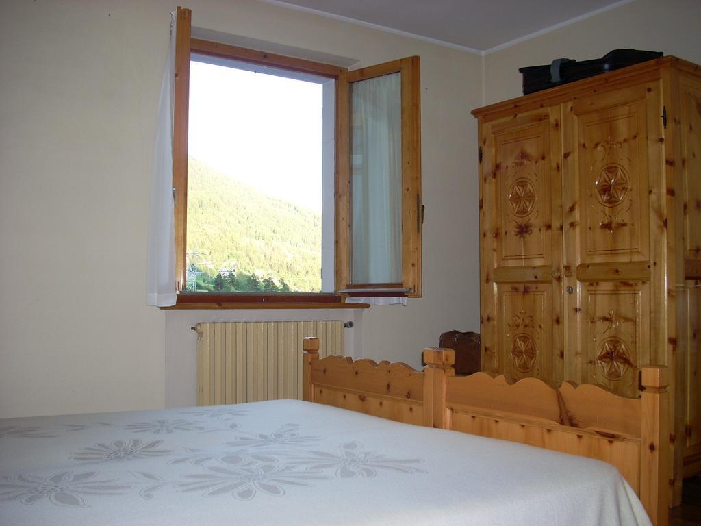Baita de Ciano Premadio Habitación foto